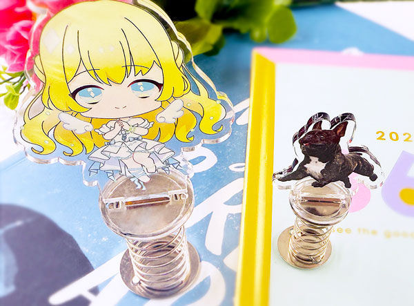 スプリングアクリルスタンドが1個から作成可能!推し活にぴったりの癒しグッズ