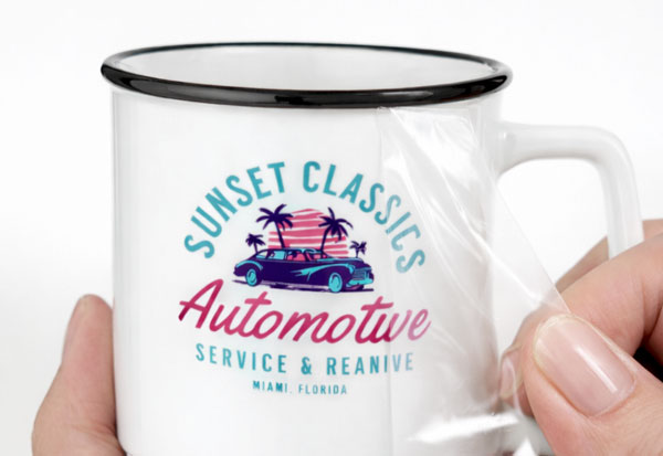 UVコーティングプリント対応で貼るだけ簡単オリジナル制作