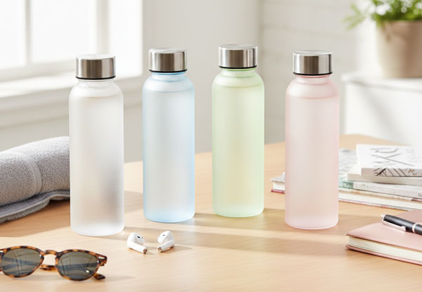 淡い4色展開＆持ち運びやすいサイズで日常使いにも最適