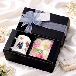 ソープフラワー＆写真入り名入れマグカップのギフトセット｜designtemplate｜gift｜meq-gift