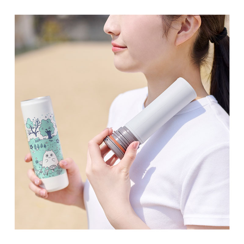 【360度フルカラー印刷可能】スティック型氷のう（保冷・保温）を1個（小ロット）のオリジナル製作・印刷・名入れならヨツバ印刷