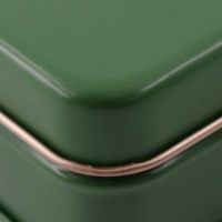 ダークグリーン